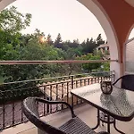 Xenofontas Apartman