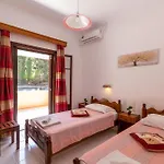Xenofontas Apartman *