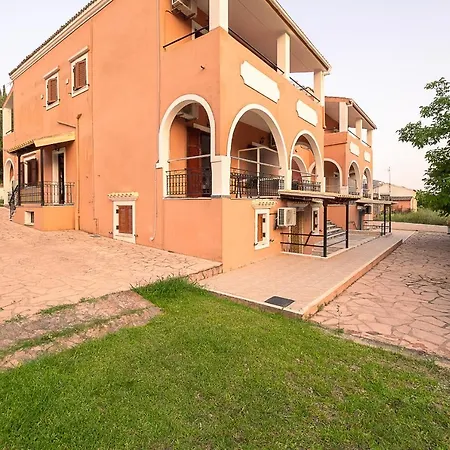Xenofontas Appartement Agios Georgios Pagon