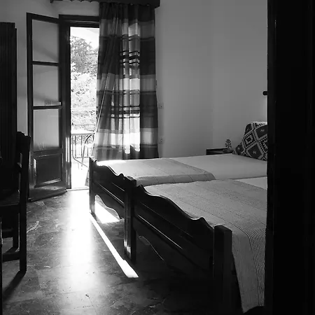 Xenofontas Apartman *
